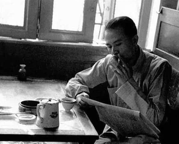 你阿爷嘅阿爷,去开边度饮茶? 你阿爷嘅阿爷,去开边度饮茶?