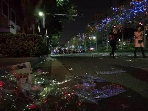 原来“行通济”,即系人人攞住风车嘅体育西 原来“行通济”,即系人人攞住风车嘅体育西