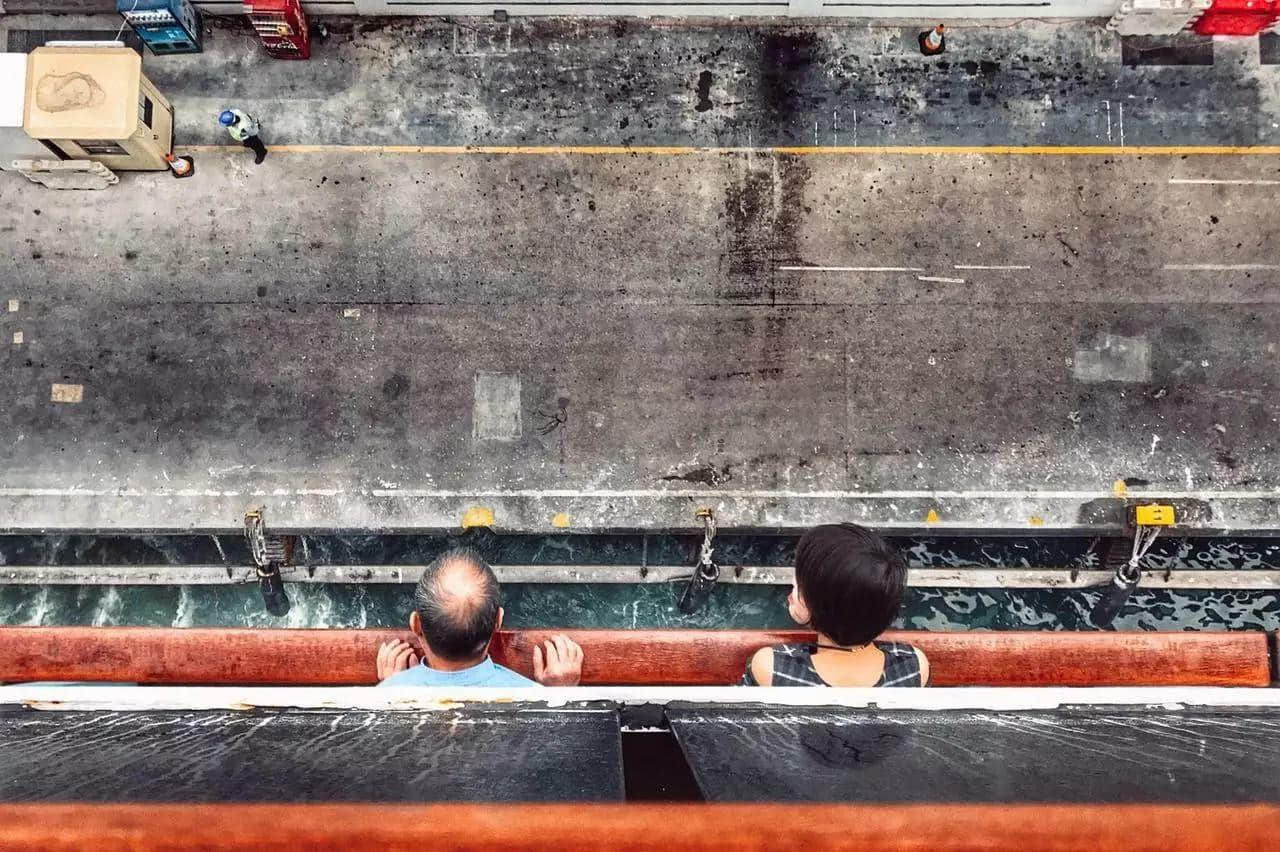 昨夜的遊輪上…… 昨夜的遊輪上……