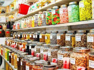 那些年士多架上嘅「口立湿」 那些年士多架上嘅「口立湿」