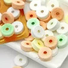 那些年士多架上嘅「口立湿」 那些年士多架上嘅「口立湿」