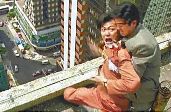 “四四六六拆掂佢”系唔系黑社会用语? “四四六六拆掂佢”系唔系黑社会用语?