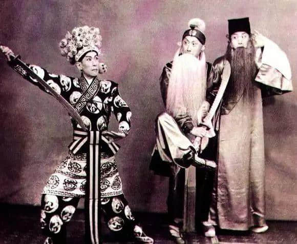 记住今日:粤剧三泰斗,同月同日走 记住今日:粤剧三泰斗,同月同日走