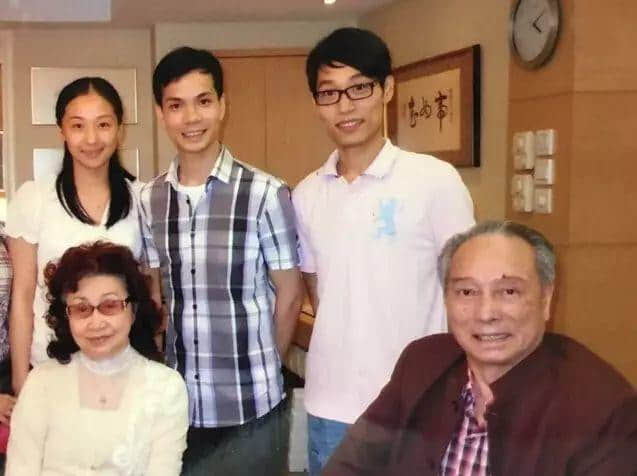 记住今日:粤剧三泰斗,同月同日走 记住今日:粤剧三泰斗,同月同日走