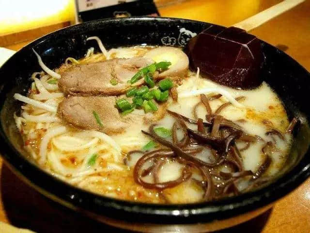 世界名牌嘅本地花名,睇完笑到Chok亲条颈 世界名牌嘅本地花名,睇完笑到Chok亲条颈