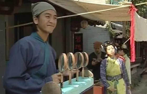 据说16年前每一个温暖屋企,都睇过皆大欢喜 据说16年前每一个温暖屋企,都睇过皆大欢喜