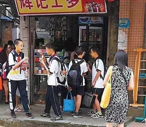 一个80后的“士多回忆录”