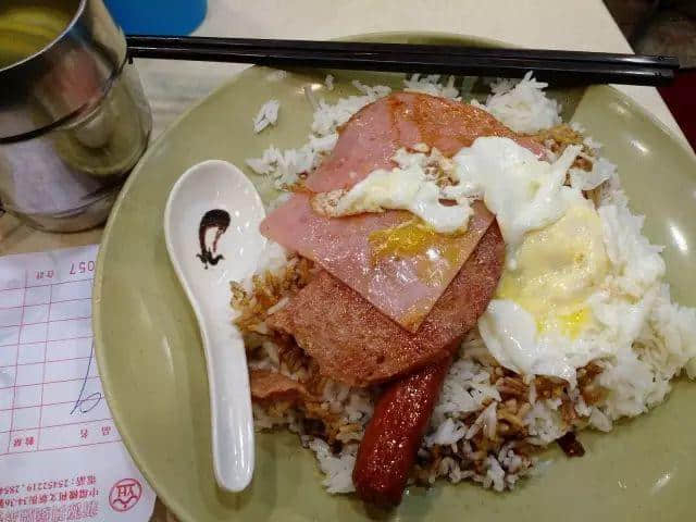 碟头饭:穷人嘅恩物,平民嘅浪漫 碟头饭:穷人嘅恩物,平民嘅浪漫