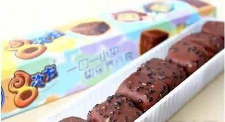 打开士多雪柜,你第一个攞起嘅雪糕系咩? 打开士多雪柜,你第一个攞起嘅雪糕系咩?