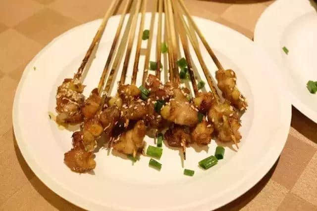 广州呢个江湖,隐藏住几多市井传奇 广州呢个江湖,隐藏住几多市井传奇