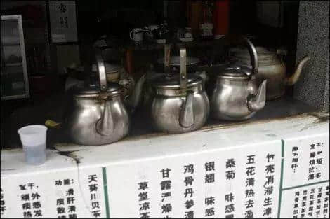 内幕｜汪明荃唔系汪明荃，鬼佬肉冇鬼佬，你仲敢帮衬茶餐厅？