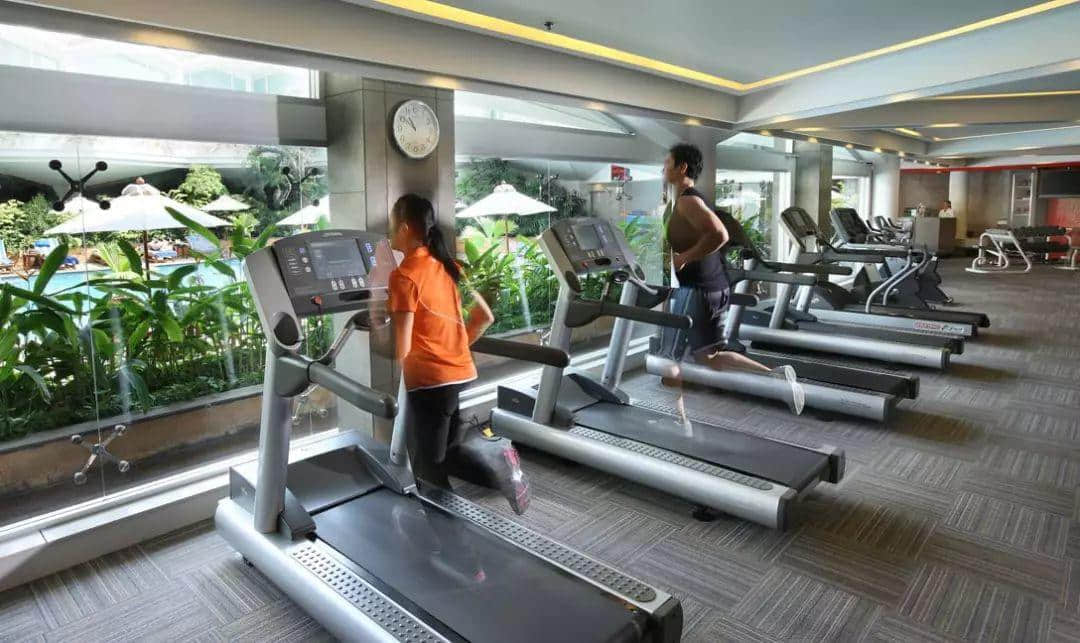 你有一份“湿身指南”等待领取 你有一份“湿身指南”等待领取