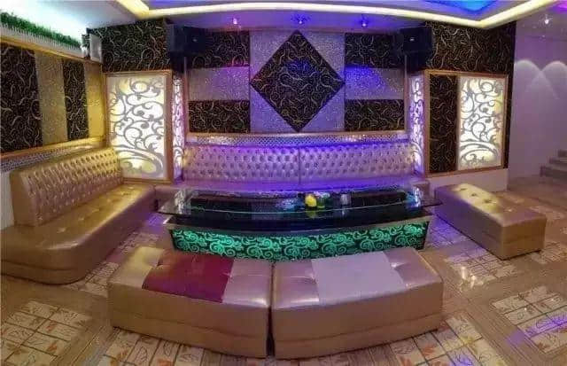 人均88元承包高颜值别墅！泡温泉+烧烤+麻将+唱k+开趴…2天1夜high翻天！