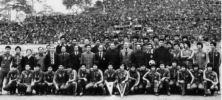 曾经一票难求嘅省港杯，究竟有几巴闭？