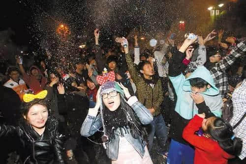 广州人“那些年”嘅正确打开方式 广州人“那些年”嘅正确打开方式