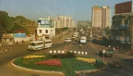 拆唔走嘅广州旧记忆,这么近那么远…… 拆唔走嘅广州旧记忆,这么近那么远……