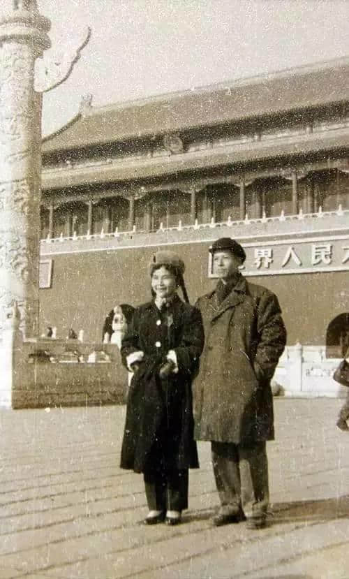 我系十足十嘅广州人,广州话系我嘅生产工具 我系十足十嘅广州人,广州话系我嘅生产工具