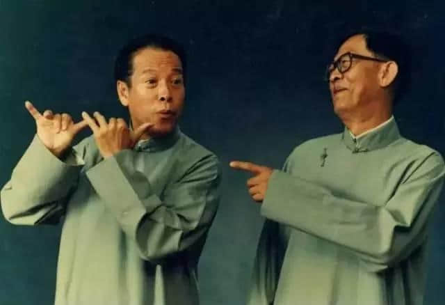 我系十足十嘅广州人,广州话系我嘅生产工具 我系十足十嘅广州人,广州话系我嘅生产工具