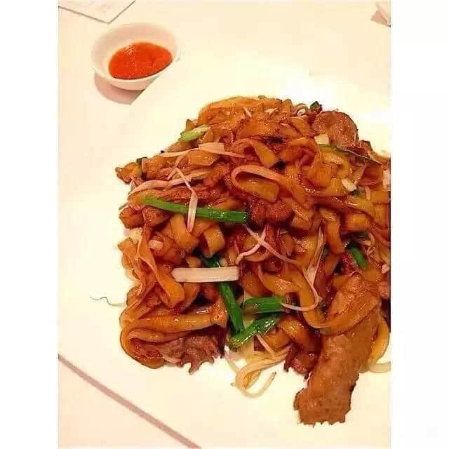 史上最强广州干炒牛河攻略，美食达人帮你试匀晒！