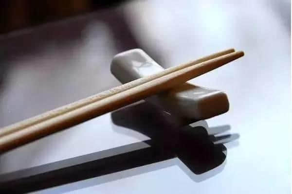 “为食猫”同“吃货”最大嘅唔同系在于境界 “为食猫”同“吃货”最大嘅唔同系在于境界