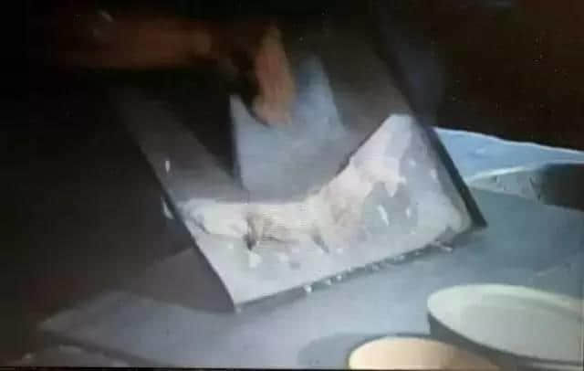 呢部系最早期嘅关于广州青年嘅电影,100%取景于广州! 呢部系最早期嘅关于广州青年嘅电影,100%取景于广州!