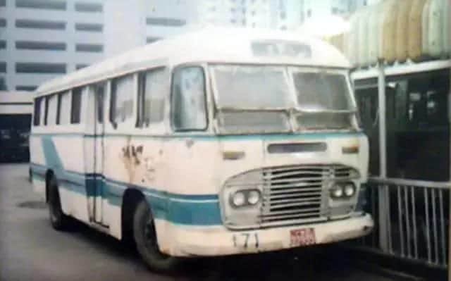 呢部系最早期嘅关于广州青年嘅电影，100%取景于广州！