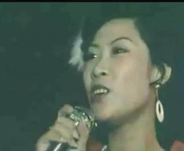 呢部系最早期嘅关于广州青年嘅电影,100%取景于广州! 呢部系最早期嘅关于广州青年嘅电影,100%取景于广州!