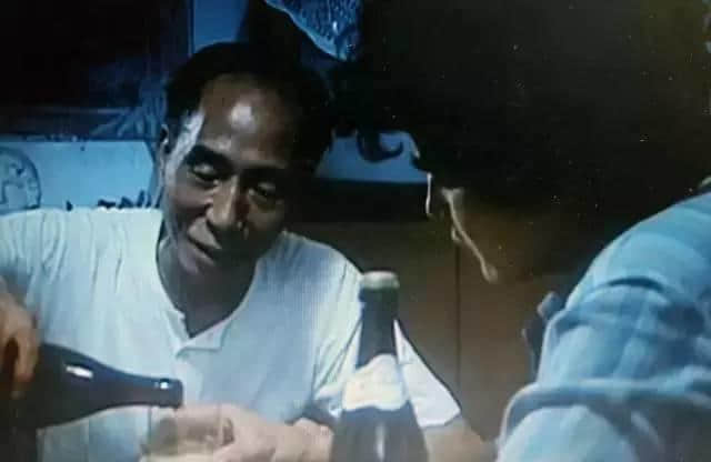 呢部系最早期嘅关于广州青年嘅电影,100%取景于广州! 呢部系最早期嘅关于广州青年嘅电影,100%取景于广州!