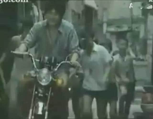 呢部系最早期嘅关于广州青年嘅电影,100%取景于广州! 呢部系最早期嘅关于广州青年嘅电影,100%取景于广州!