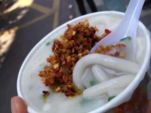 广州10大传奇早餐档，排1个钟都未必买到！