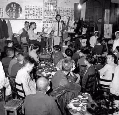 以前老广嘅夜茶同依家嘅宵夜有乜区别? 以前老广嘅夜茶同依家嘅宵夜有乜区别?