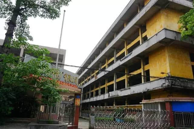 呢条路嘅出现改变咗好多广州人嘅一生…… 呢条路嘅出现改变咗好多广州人嘅一生……