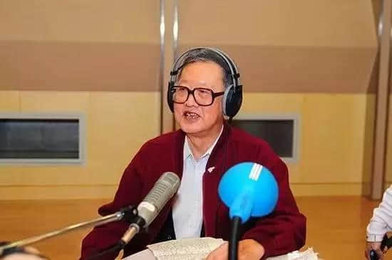 粤语讲古泰斗林兆明今晨离世,将人间嘅欢声笑语带咗去天堂...... 粤语讲古泰斗林兆明今晨离世,将人间嘅欢声笑语带咗去天堂......