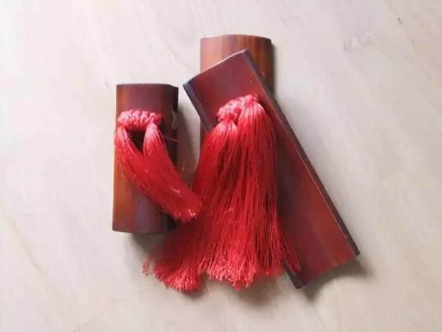 粤语中嘅数白榄系一种点样嘅姿势? 粤语中嘅数白榄系一种点样嘅姿势?