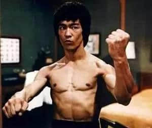 全世界都知道李小龙劲抽,佢究竟劲喺边? 全世界都知道李小龙劲抽,佢究竟劲喺边?
