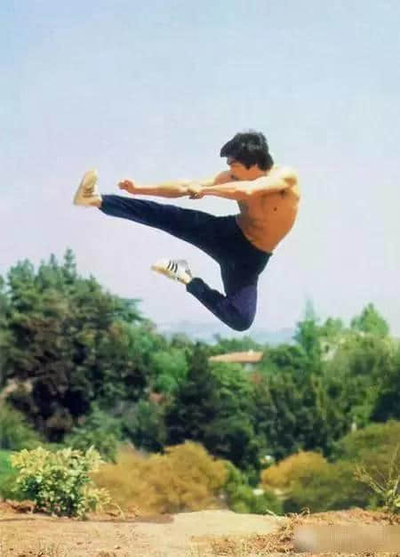 全世界都知道李小龙劲抽,佢究竟劲喺边? 全世界都知道李小龙劲抽,佢究竟劲喺边?