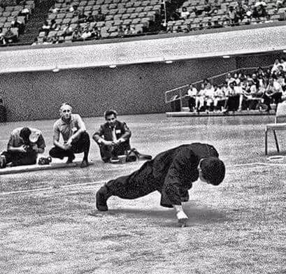 全世界都知道李小龙劲抽,佢究竟劲喺边? 全世界都知道李小龙劲抽,佢究竟劲喺边?