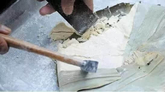 广州要留住嘅太多,那些消失嘅老手艺、叫卖声、地标…… 广州要留住嘅太多,那些消失嘅老手艺、叫卖声、地标……