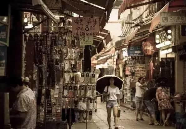 广州要留住嘅太多,那些消失嘅老手艺、叫卖声、地标…… 广州要留住嘅太多,那些消失嘅老手艺、叫卖声、地标……