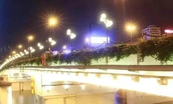 横跨珠江嘅大桥,每一座都系属于广州嘅回忆 横跨珠江嘅大桥,每一座都系属于广州嘅回忆