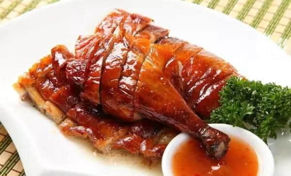 大家食饭最钟意“斩料加餸”!呢种讲法究竟系点嚟嘅? 大家食饭最钟意“斩料加餸”!呢种讲法究竟系点嚟嘅?