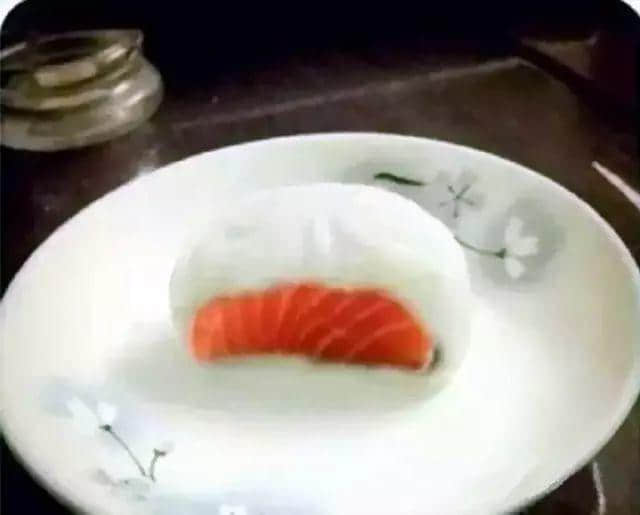 隔住屏幕都觉得核突，呢啲乜嚟咖？