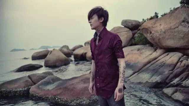 35年《十大劲歌金曲》歌单全部奉上,系时候换下歌单啦! 35年《十大劲歌金曲》歌单全部奉上,系时候换下歌单啦!