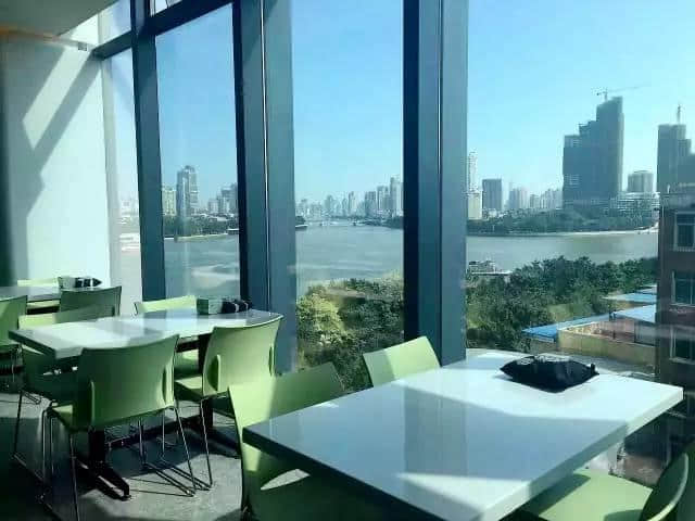 老世,呢个系我嘅辞职信...... 老世,呢个系我嘅辞职信......