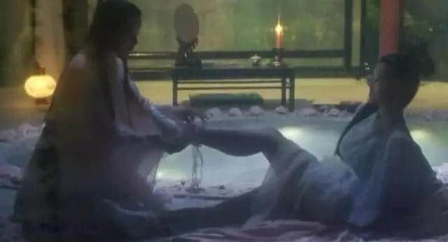 四大天王玩Cosplay?张曼玉畀人S*M?港产超级英雄,你条底线咧? 四大天王玩Cosplay?张曼玉畀人S*M?港产超级英雄,你条底线咧?