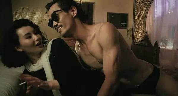 四大天王玩Cosplay?张曼玉畀人S*M?港产超级英雄,你条底线咧? 四大天王玩Cosplay?张曼玉畀人S*M?港产超级英雄,你条底线咧?