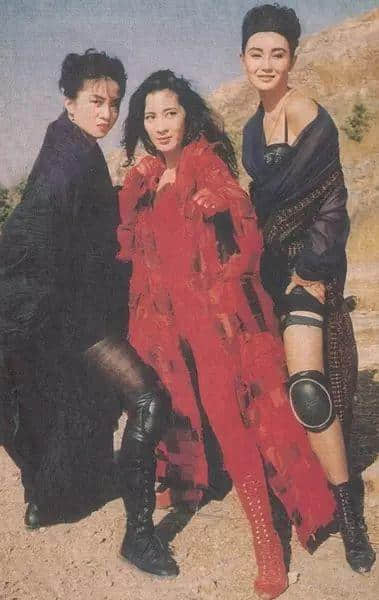 四大天王玩Cosplay?张曼玉畀人S*M?港产超级英雄,你条底线咧? 四大天王玩Cosplay?张曼玉畀人S*M?港产超级英雄,你条底线咧?