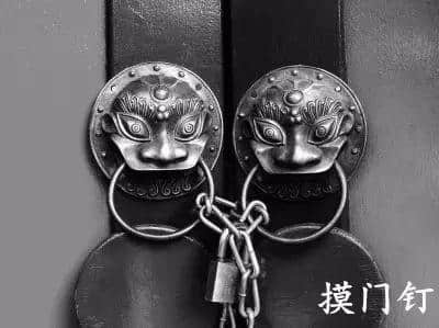 “插座”嘅粤语系咩?“灯泡”嘅粤语又系咩?再唔讲真系冇人识嘎啦! “插座”嘅粤语系咩?“灯泡”嘅粤语又系咩?再唔讲真系冇人识嘎啦!