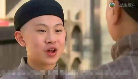 三岁出道，五岁同影帝演戏，八岁见过你所有男神，呢个就系佢哋嘅童年！