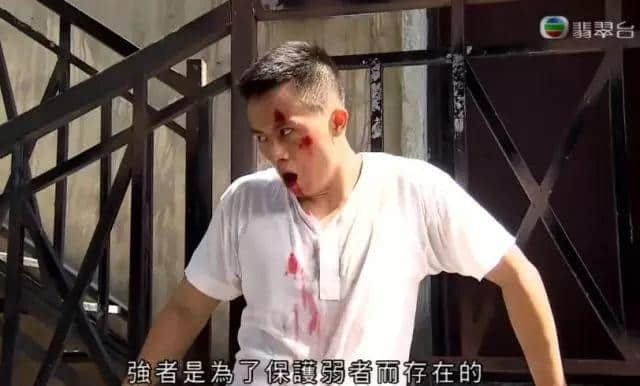 三岁出道，五岁同影帝演戏，八岁见过你所有男神，呢个就系佢哋嘅童年！